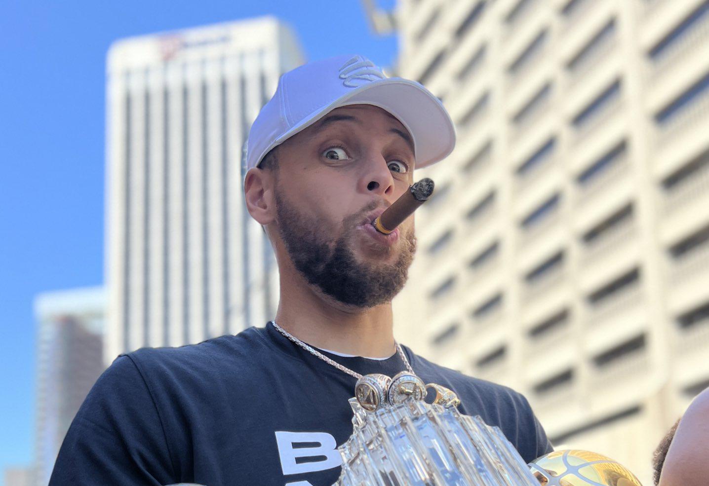 他多次在关 他多次在关