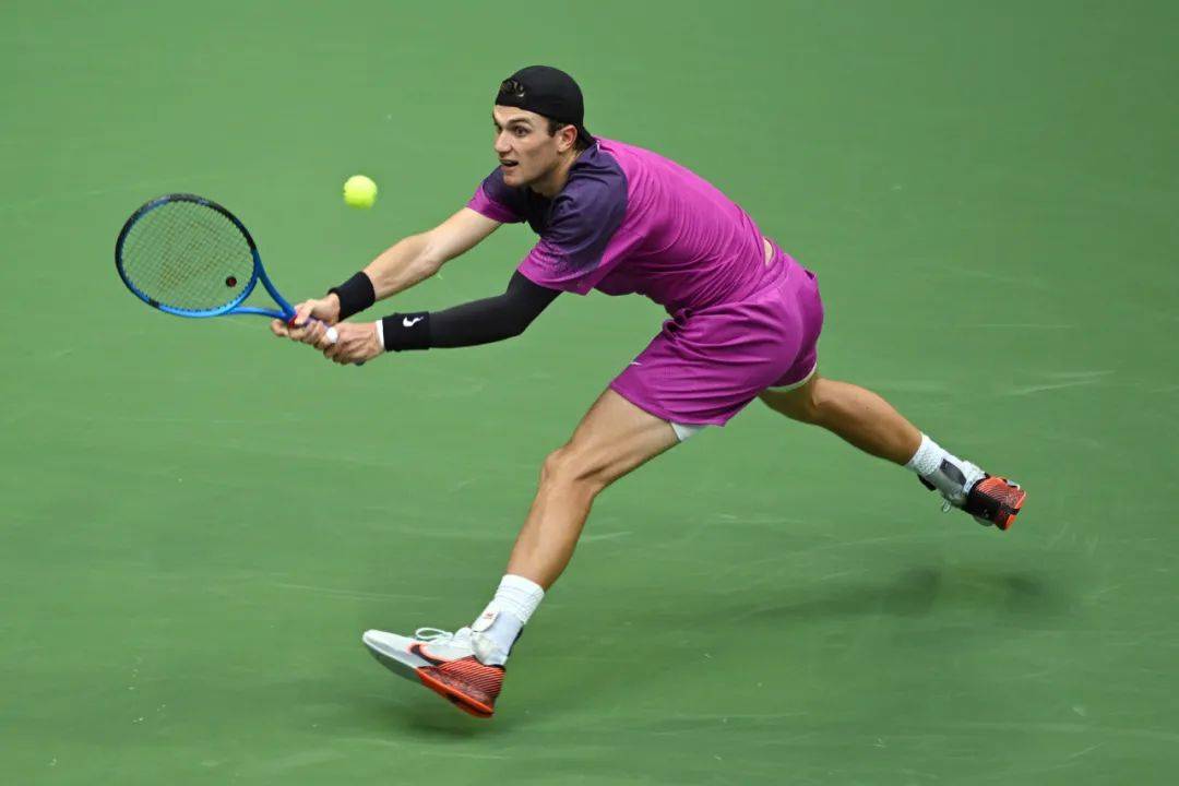 某些合同中 某些合同中