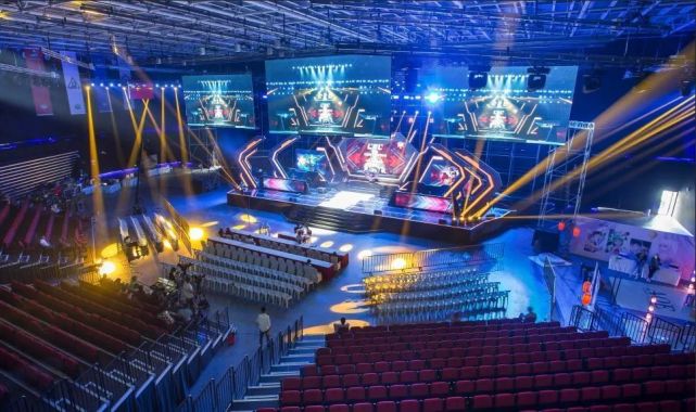 翼时考虑放 翼时考虑放